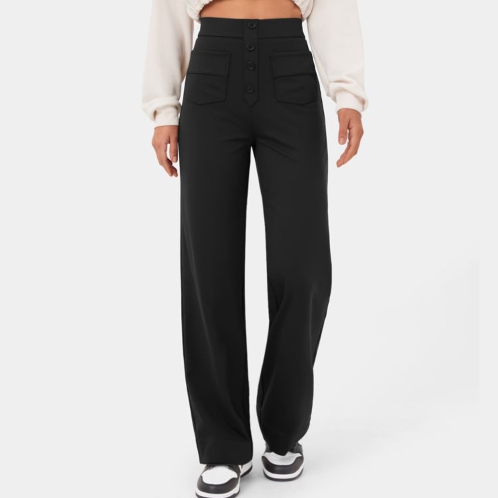 Halara NWT Large 2 pairs BLACK and DUSKY EVENING PURPLE